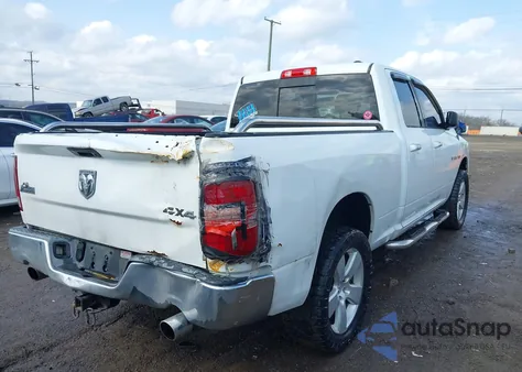 2010 Dodge Ram 1500 Slt/Sport/Trx z USA, uszkodzony, nr VIN 1D7RV1GT3AS128629